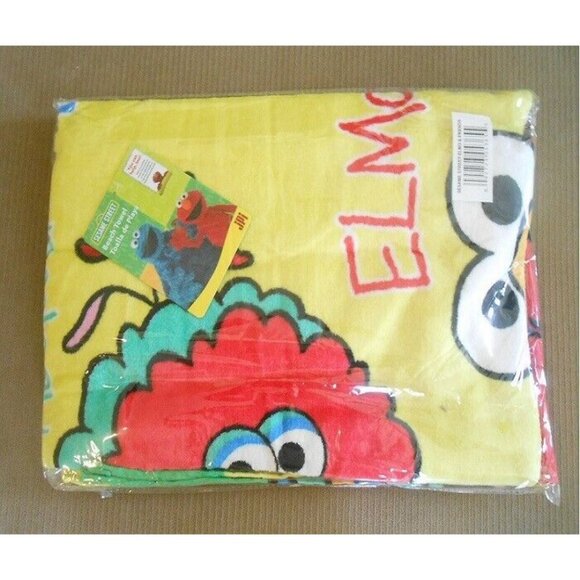 New Sesame Street Elmo Amigos Lola Bert Ernie Large Bath Beach Pool Gift Towel - Picture 3 of 3